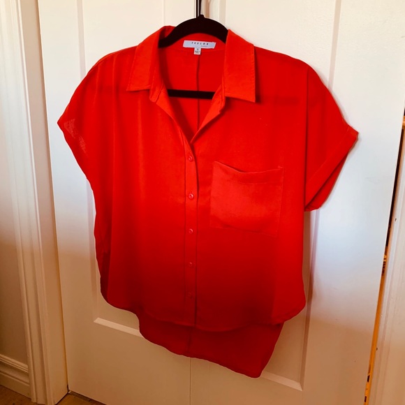 Red short sleeve button-up - Picture 2 of 3